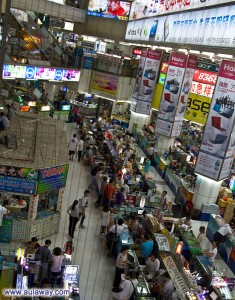 Какие в Китае магазины электроники?